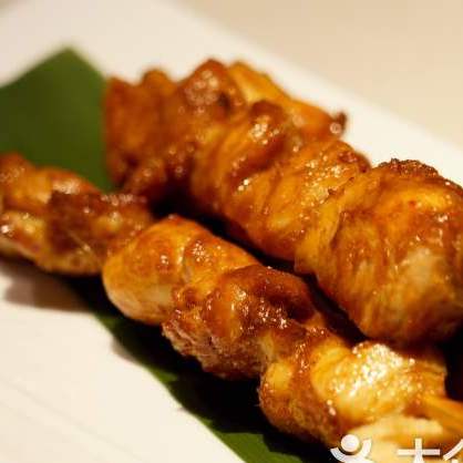 Brochettes de poulet s. cacahuète